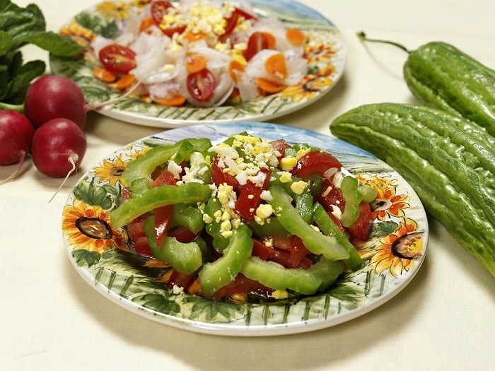 Salad mướp đắng giảm cân đẹp da.