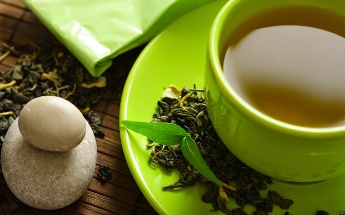 Bên cạnh những tác dụng trên, thì uống trà xanh còn giúp huyết áp ở mức ổn định, giảm nguy cơ hen suyễn cực hiệu quả.