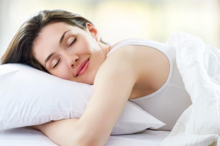 tư thế ngủ giúp giảm béo