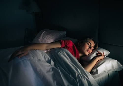 tư thế ngủ giúp giảm cân