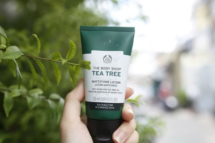 The Body Shop Tea Tree Mattifying Lotion dưỡng ẩm cho da dầu mụn