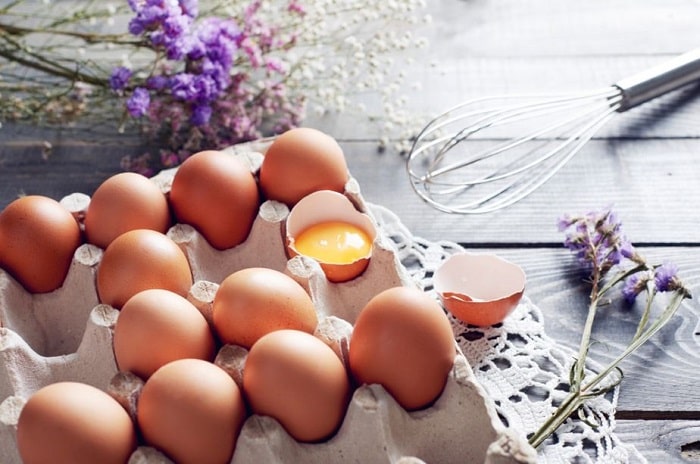 1 quả trứng gà bao nhiêu calo và hàm lượng dinh dưỡng trong trứng